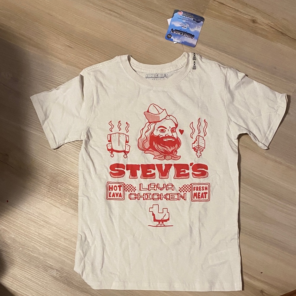 NWT Steve's Lava Chicken Graphic Tee - Cream with Red Print